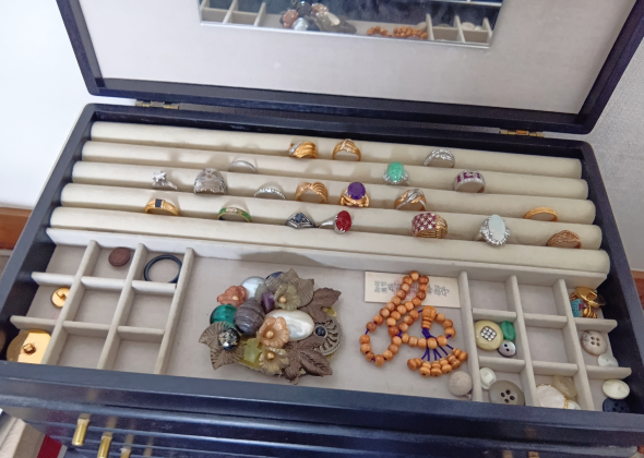 貴金属・メッキ・アクセサリー