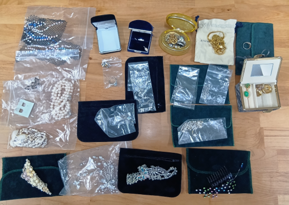 貴金属・メッキ・アクセサリー